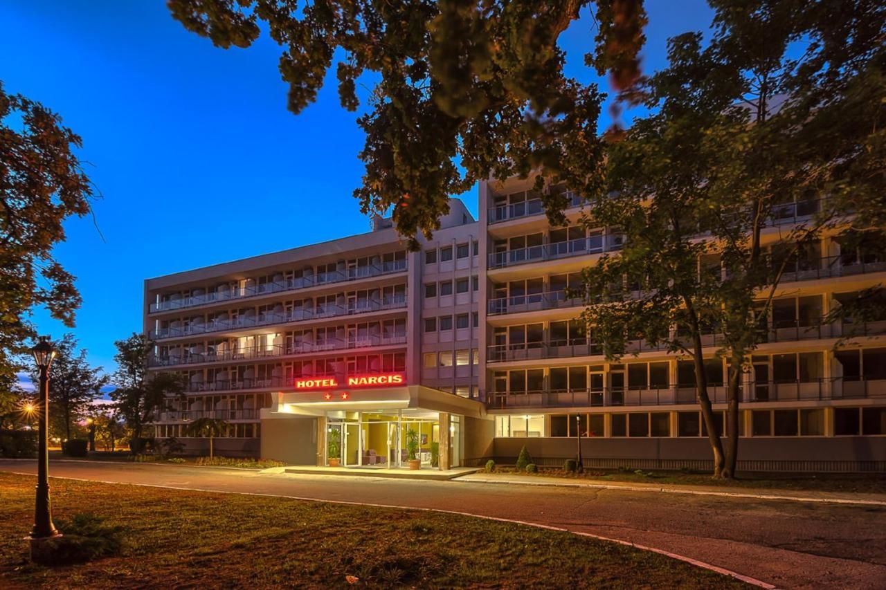 Отель Hotel Narcis Сатурн-13