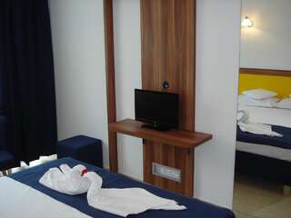 Отель Hotel Narcis Сатурн Двухместный номер с 1 кроватью или 2 отдельными кроватями на 1 этаже-9
