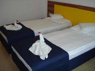 Отель Hotel Narcis Сатурн Двухместный номер с 1 кроватью или 2 отдельными кроватями на 1 этаже-12